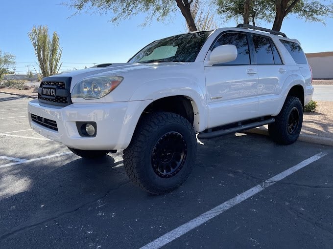 Toyota 4Runner, ready to go